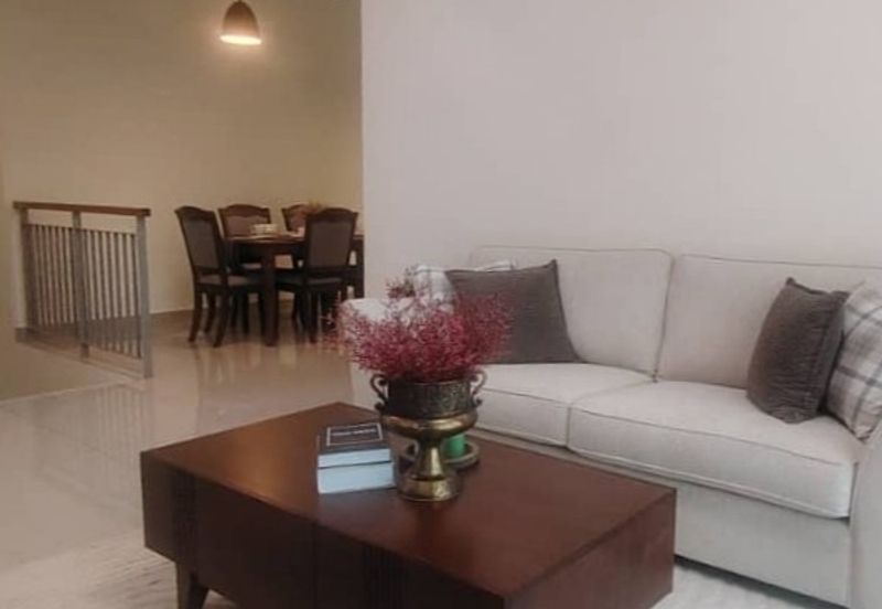 Crescent Park Townvilla