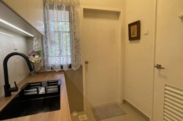 Crescent Park Townvilla