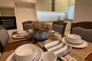 Crescent Park Townvilla