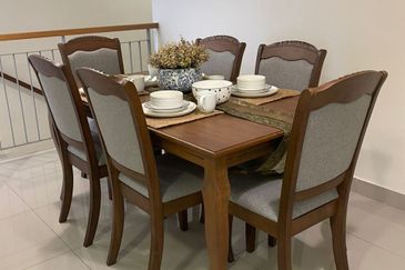 Crescent Park Townvilla