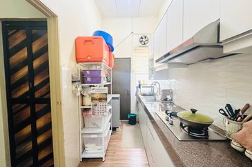 Taman Desa Baiduri Aman