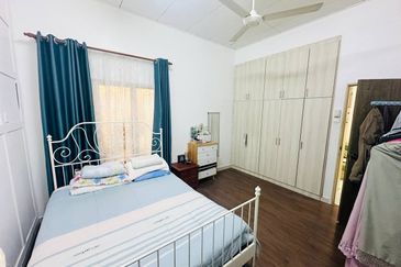 Taman Desa Baiduri Aman