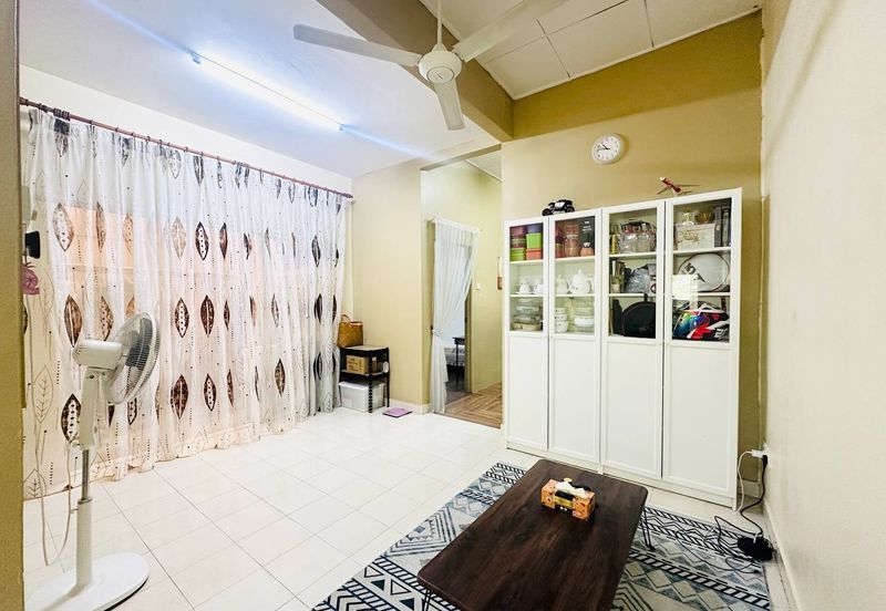 Taman Desa Baiduri Aman