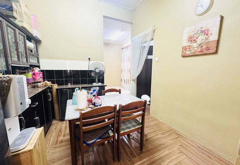 Taman Desa Baiduri Aman