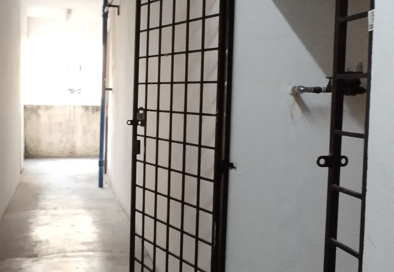 Pangsapuri Lagoon Perdana