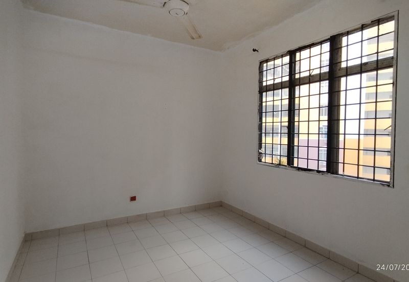 Pangsapuri Lagoon Perdana