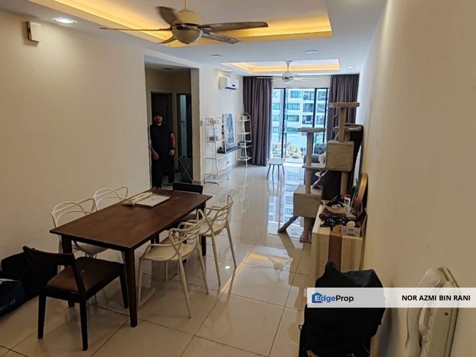 DAMANSARA DAMAI Renovated One Damansara Condominium for Sale, Selangor, Damansara Damai