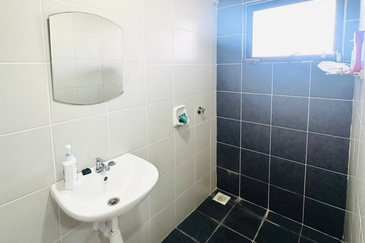 PR1MA One @ Laman View