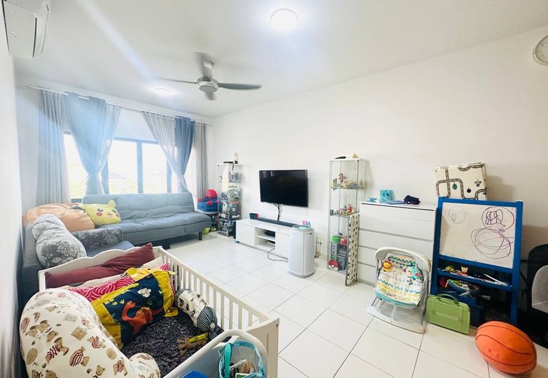 PR1MA One @ Laman View