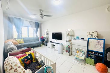 PR1MA One @ Laman View