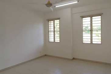 SHAH ALAM Setia Perdana End Lot Freehold Double Storey Terrace for Sale