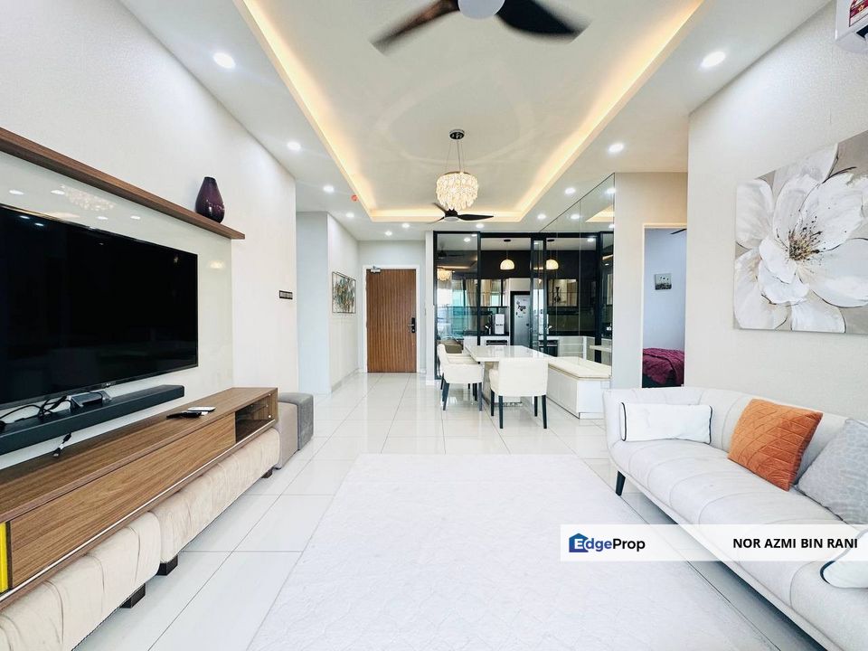 PUCHONG Renovated Move in Condition Corner Unit Condominium La Thea Residence at 16 Sierra for Sale, Selangor, Puchong South