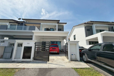 Taman Semarang Intan 1