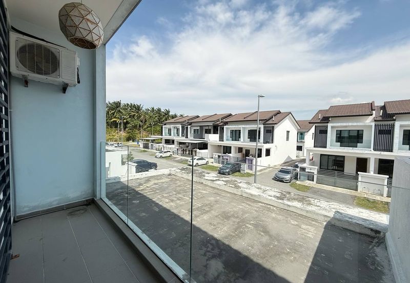 Taman Semarang Intan 1