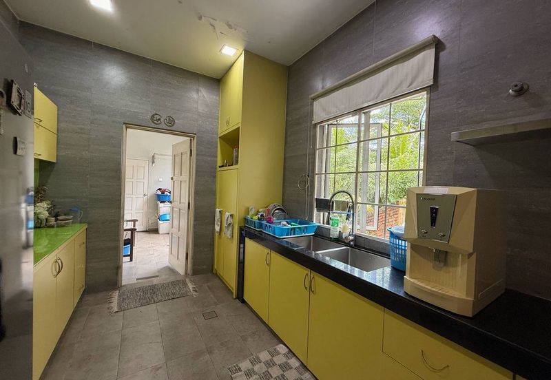 Seksyen 8, Kota Damansara