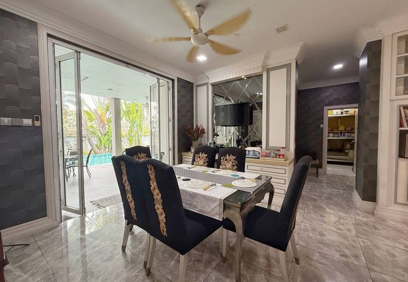 Seksyen 8, Kota Damansara