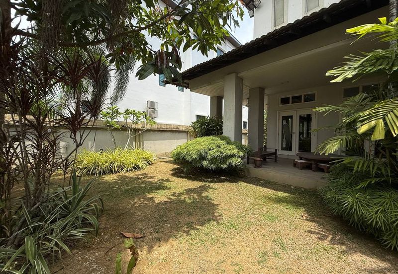 Seksyen 8, Kota Damansara