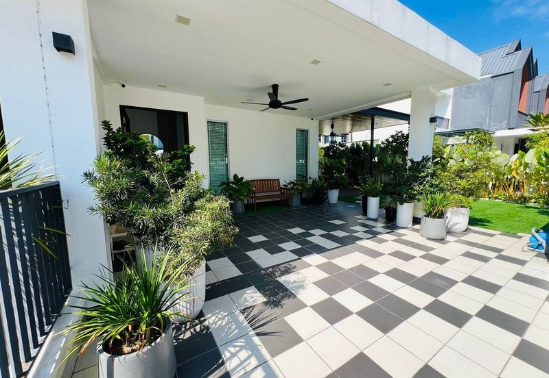 Ebonylane @ Eco Forest