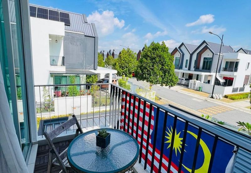 Ebonylane @ Eco Forest