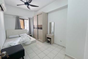 BUKIT JALIL Fully Furnished Freehold Vista Komanwel Condominium for Sale 