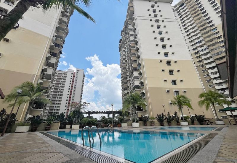 BUKIT JALIL Fully Furnished Freehold Vista Komanwel Condominium for Sale 