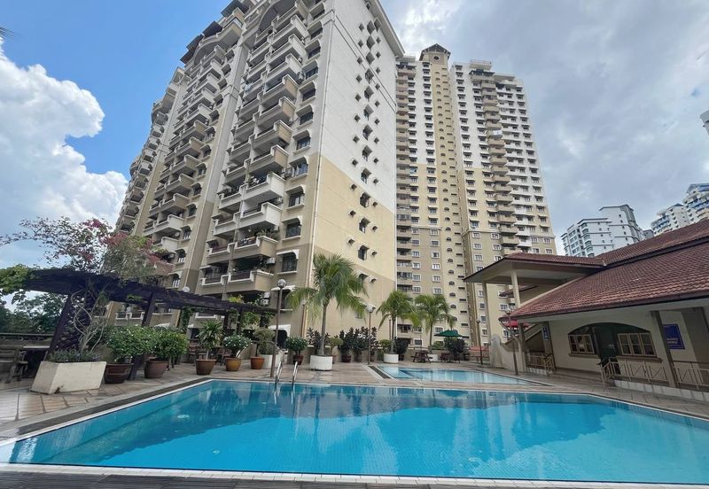 BUKIT JALIL Fully Furnished Freehold Vista Komanwel Condominium for Sale 