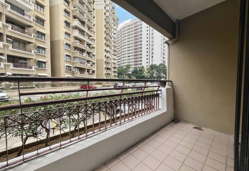 BUKIT JALIL Fully Furnished Freehold Vista Komanwel Condominium for Sale 