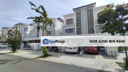 DENGKIL Platinum Residences Freehold 1½ Storey Upper Unit Townhouse for Sale , Selangor, Dengkil