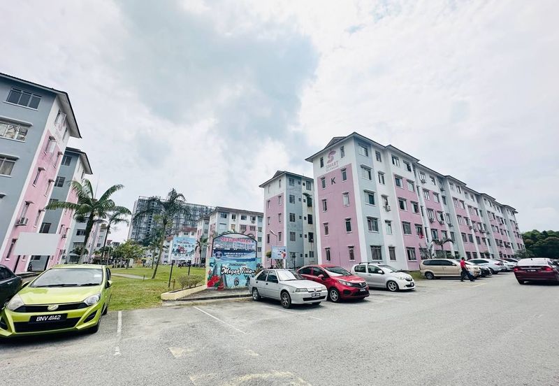 Pangsapuri Megah Villa