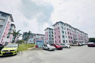 Pangsapuri Megah Villa