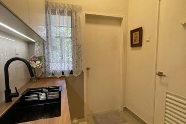 Crescent Park Townvilla