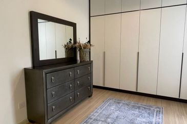 Crescent Park Townvilla