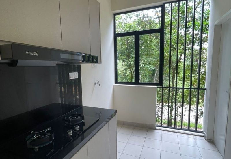 Crescent Park Townvilla