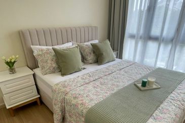 Crescent Park Townvilla