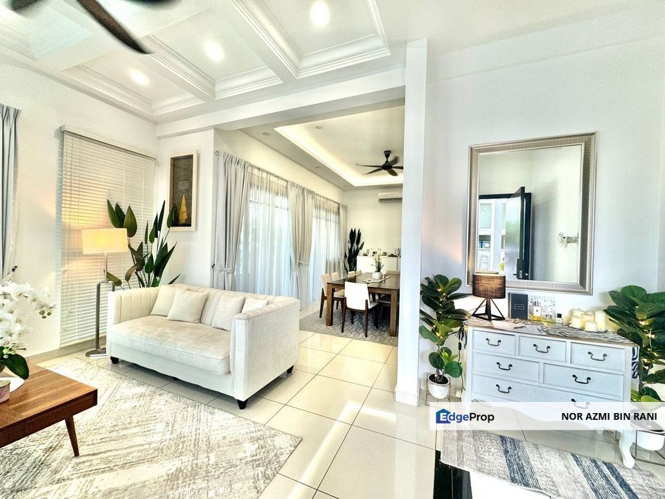 SUNGAI BULOH Avanti Residence Fully Renovated Double Storey Semi D Home for Sale , Selangor, Sungai Buloh