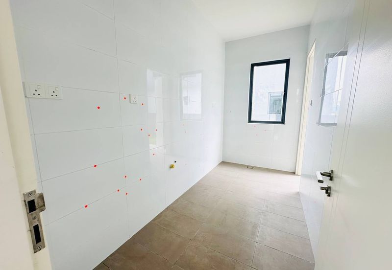 Broadleaf Residences, Hometree