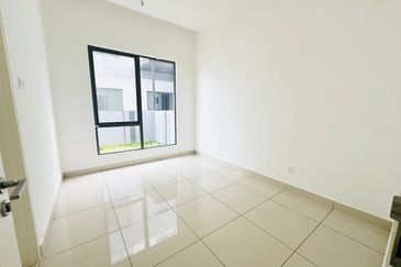 Broadleaf Residences, Hometree