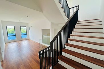 Broadleaf Residences, Hometree