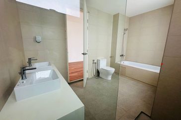 Broadleaf Residences, Hometree