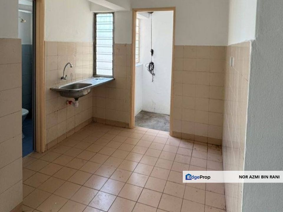 KEPONG Newly Refurbished Apartment Permata Fadason for Sale , Kuala Lumpur, Kepong