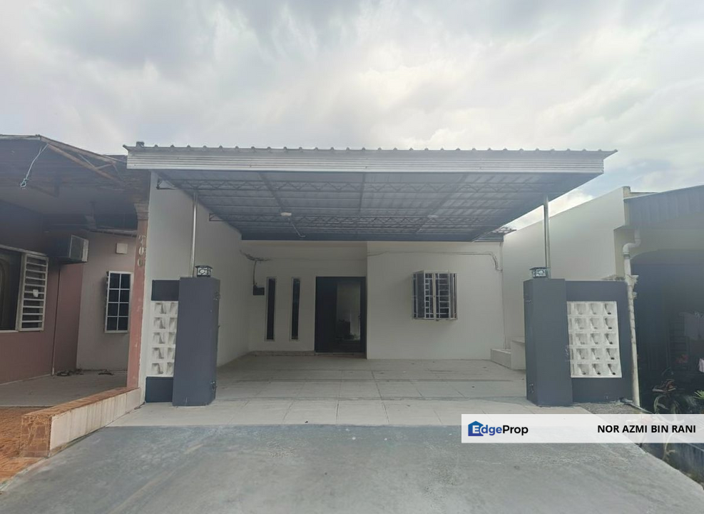 NEGERI SEMBILAN Lenggeng Taman Kelana Rumah Teres Setingkat Pegangan Bebas Fully Renovated & Extended Untuk diJual , Negeri Sembilan, Lenggeng