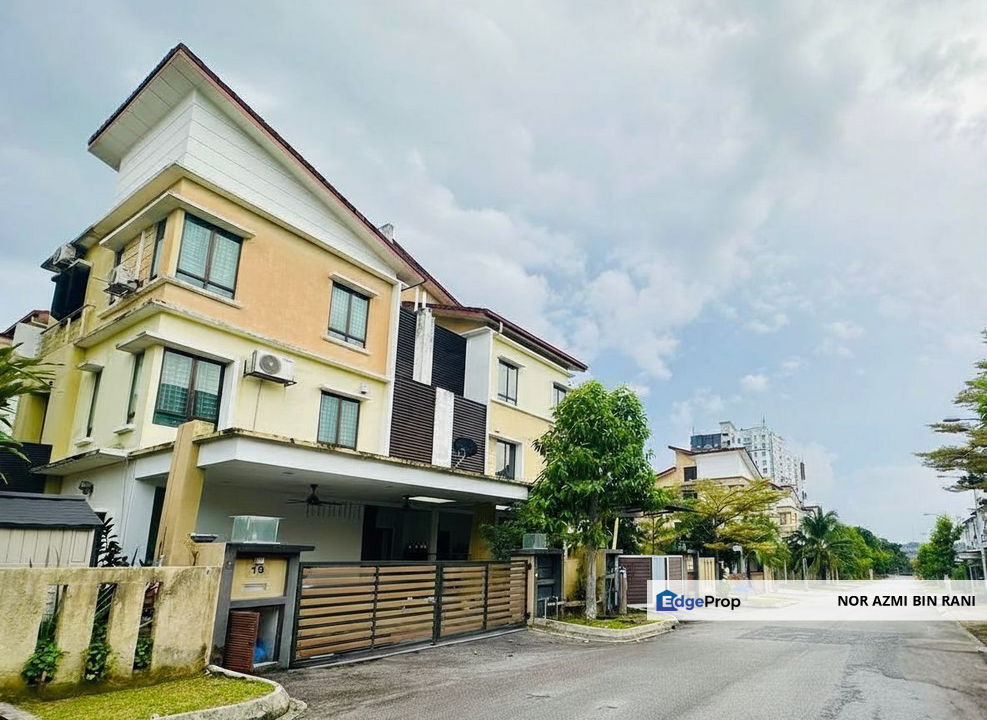 KAJANG Taman Tropika 2 Freehold Renovated & Partly Furnished 3-Storey Semi-D for Sale, Selangor, Kajang