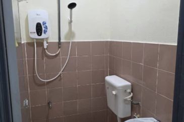 TAMAN DESA DAHLIA (SENAWANG)