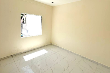 TAMAN DESA DAHLIA (SENAWANG)