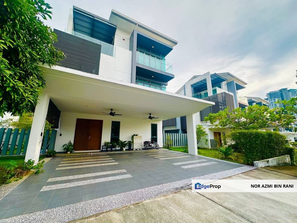 𝗖𝗬𝗕𝗘𝗥𝗝𝗔𝗬𝗔 𝗙𝘂𝗹𝗹𝘆 𝗥𝗲𝗻𝗼𝘃𝗮𝘁𝗲𝗱 & 𝗙𝘂𝗿𝗻𝗶𝘀𝗵𝗲𝗱 𝗙𝗿𝗲𝗲𝗵𝗼𝗹𝗱 𝟯 𝗦𝘁𝗼𝗿𝗲𝘆 𝗦𝗲𝗷𝗮𝘁𝗶 𝗟𝗮𝗸𝗲𝘀𝗶𝗱𝗲 𝗕𝘂𝗻𝗴𝗮𝗹𝗼𝘄, Selangor, Cyberjaya