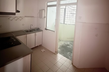 Pangsapuri Sutera Apartment (Kajang)