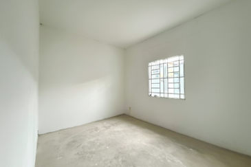 NEGERI SEMBILAN Port Dickson Kampung Sirusa Fully Renovated & Refurbished Freehold Single Storey Bungalow for Sale