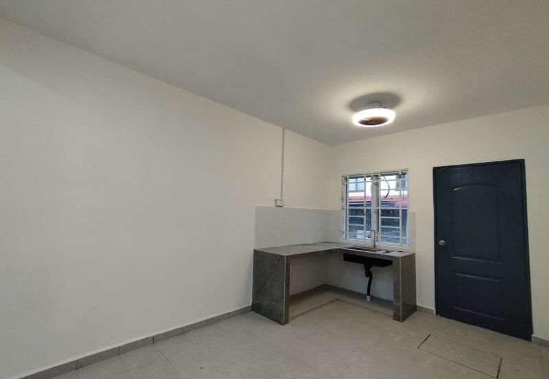 RAWANG Fully Renovated & Extended Freehold End Lot Double Storey Terrace Bakawali Bukit Sentosa for Sale 