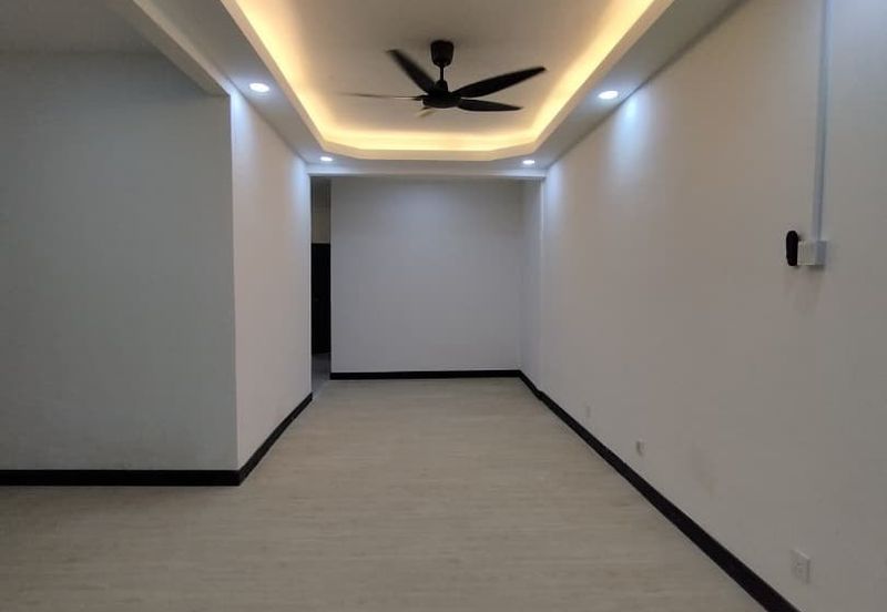 RAWANG Fully Renovated & Extended Freehold End Lot Double Storey Terrace Bakawali Bukit Sentosa for Sale 