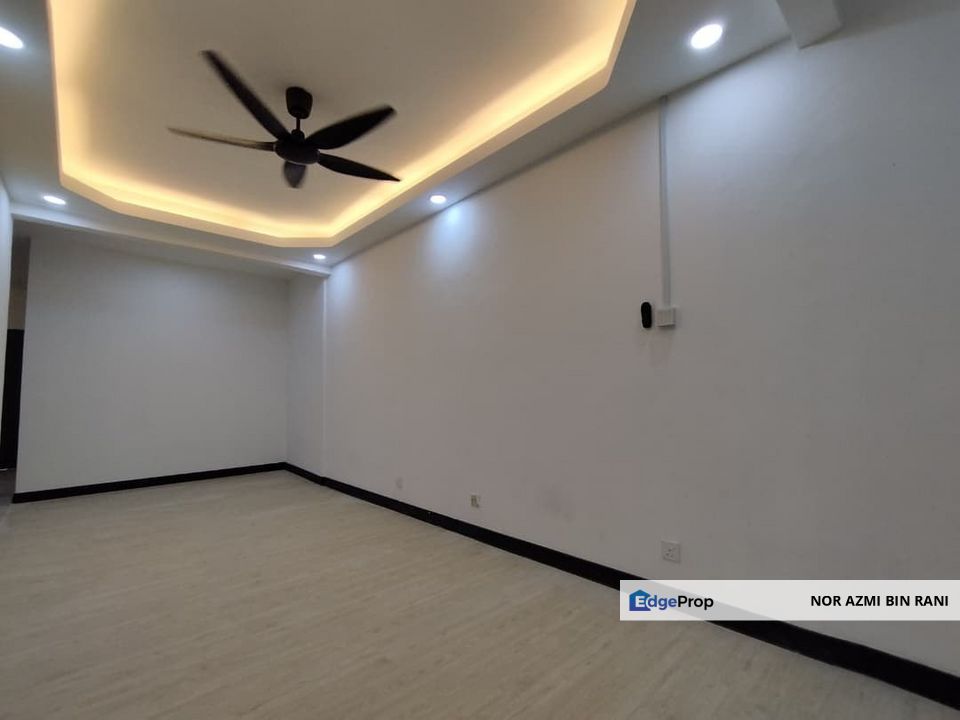 RAWANG Fully Renovated & Extended Freehold End Lot Double Storey Terrace Bakawali Bukit Sentosa for Sale , Selangor, Rawang